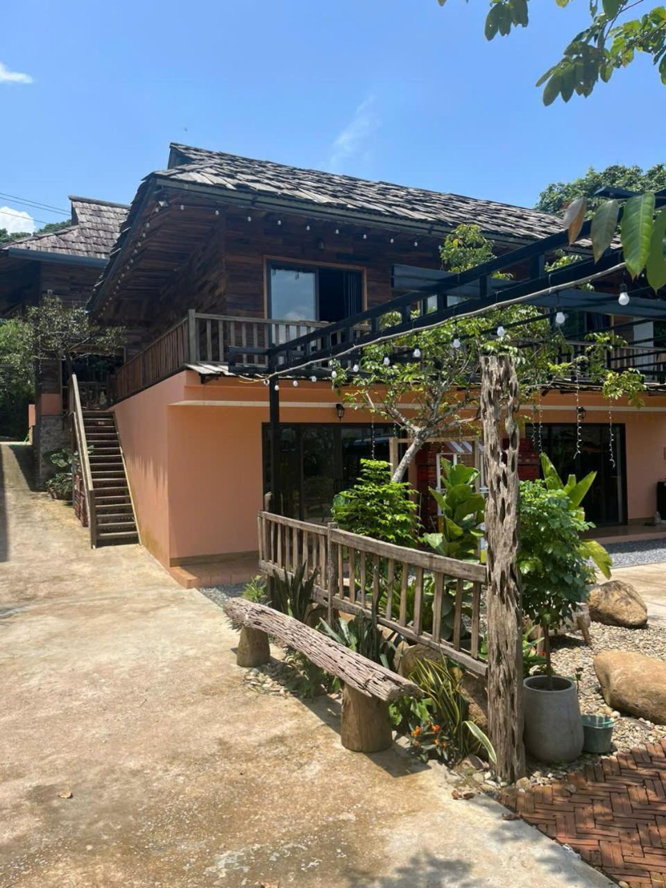 Tran Gia Homestay Nghia Lo Exterior photo